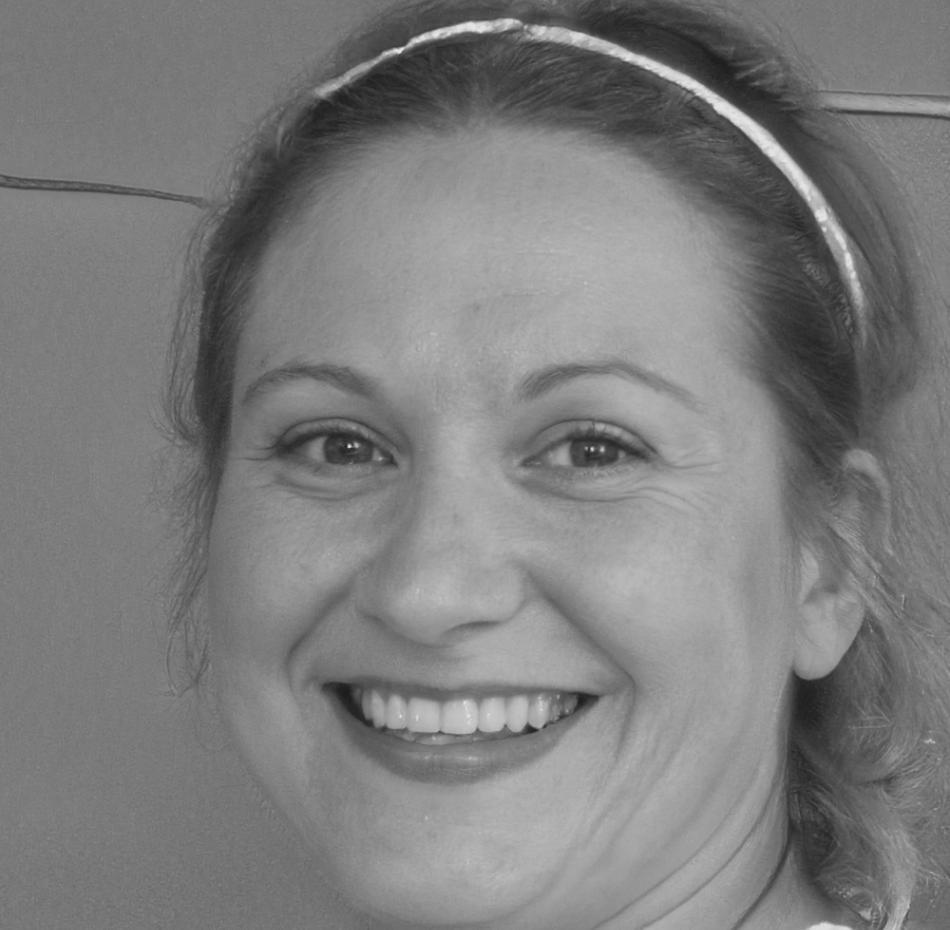 Directora Académica Esperanza Villareal